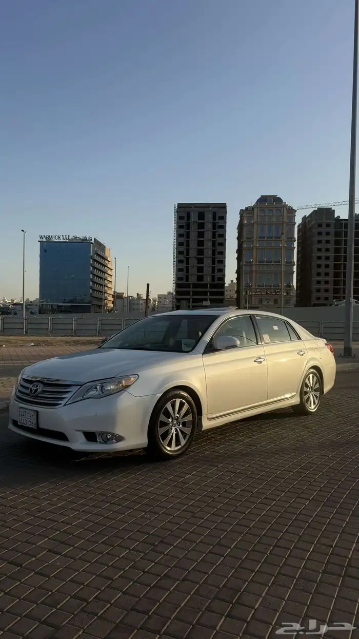 تويوتا أفالون 10