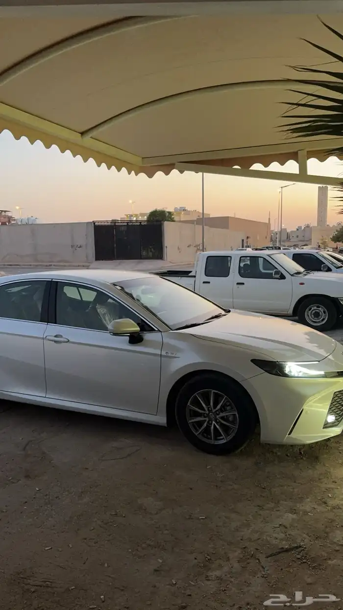 كامري هايبرد 2025 5