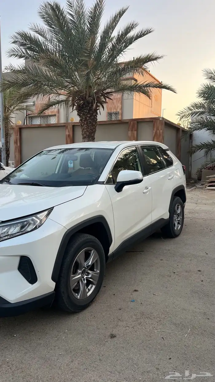 راف فور موديل 2022 2
