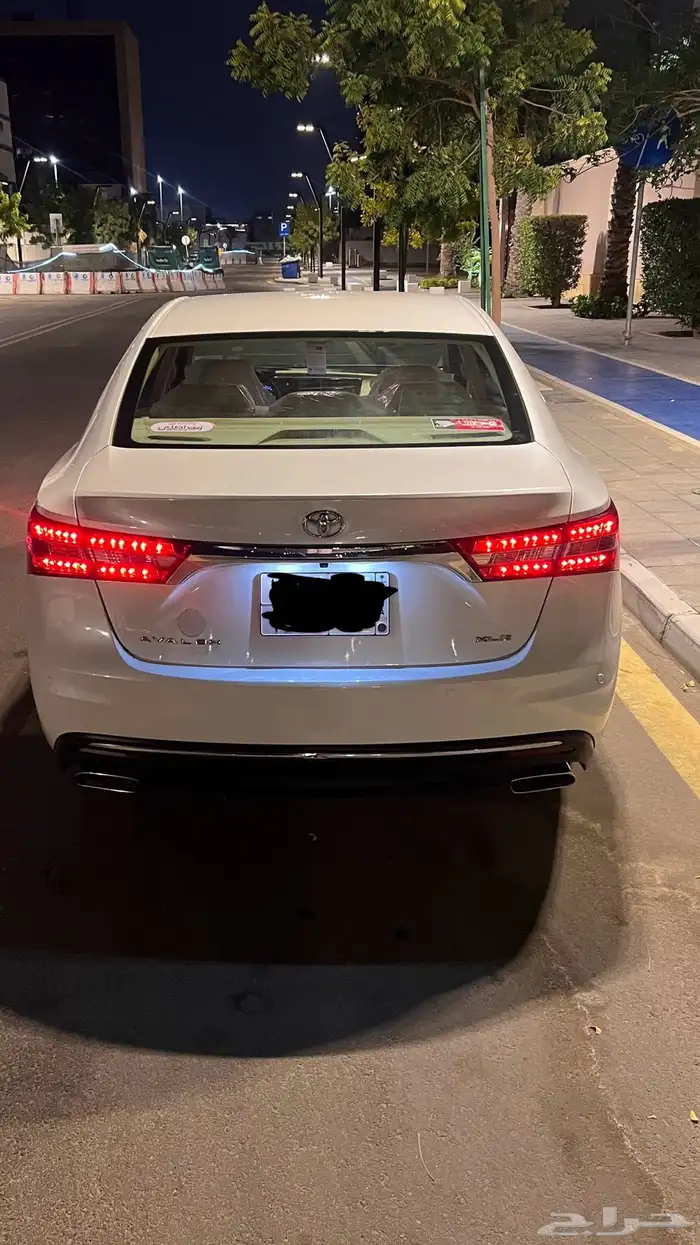 افالون XLE 2017 11