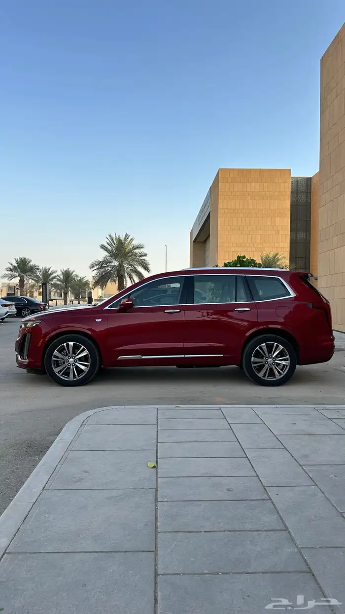 كاديلاك XT6 موديل 2020 1