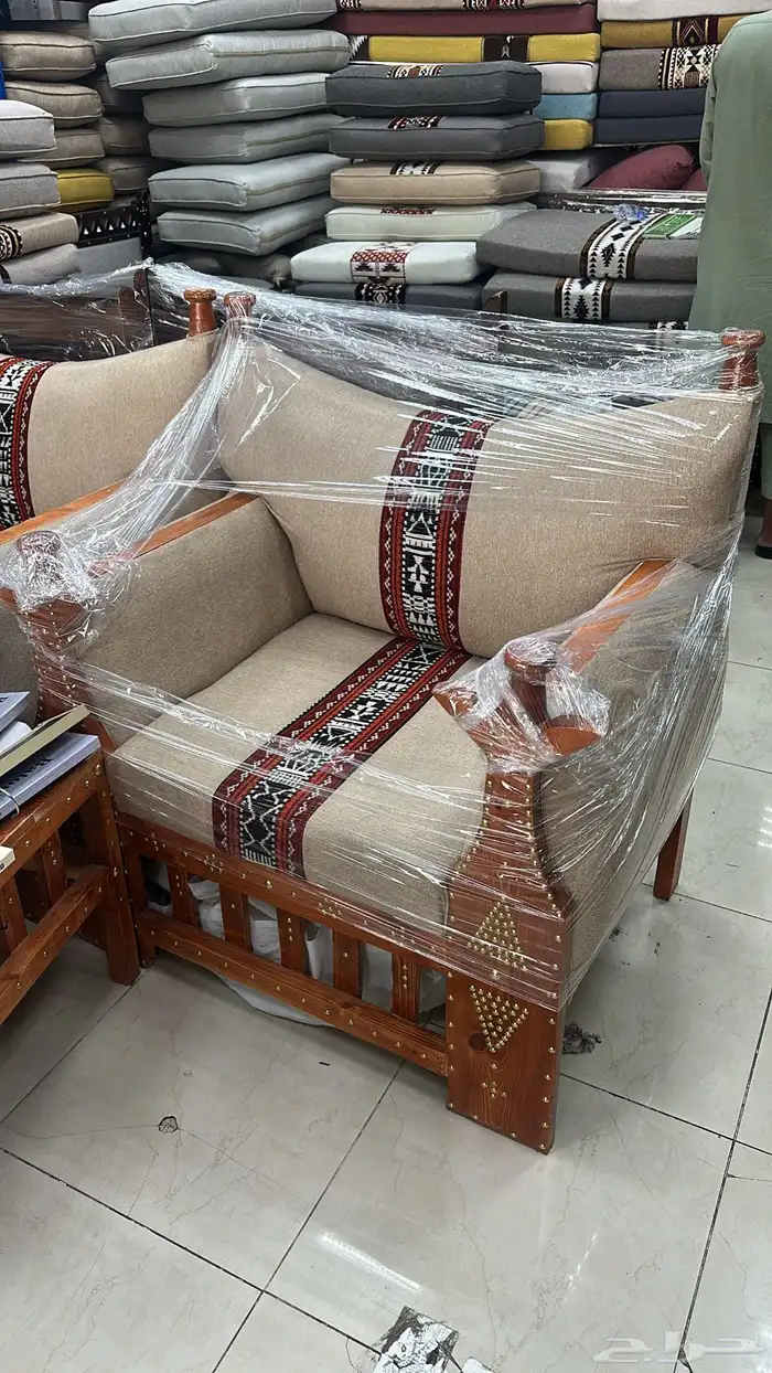 كنب ملكي 0