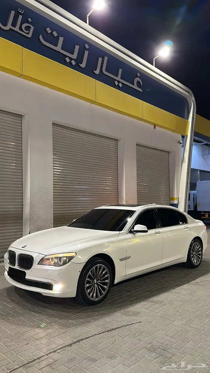 BMW 740il قمة فالنظافة 0