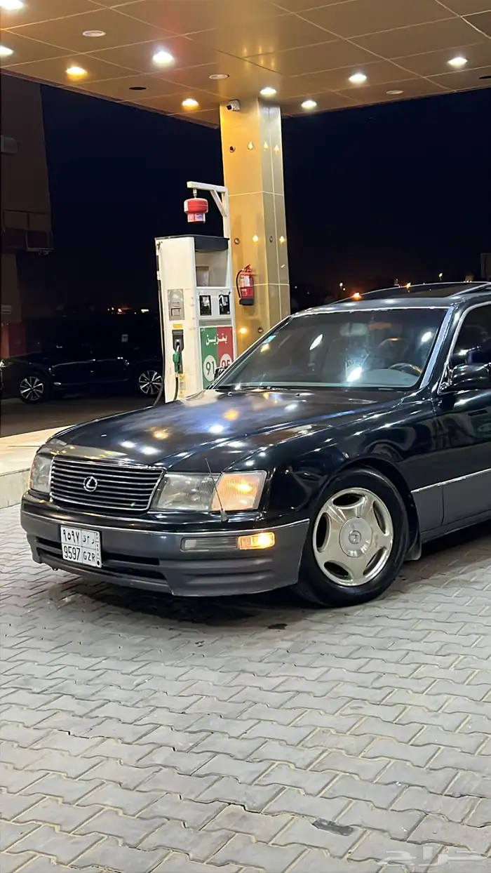 للبيع لكزز Ls400 موديل95 1