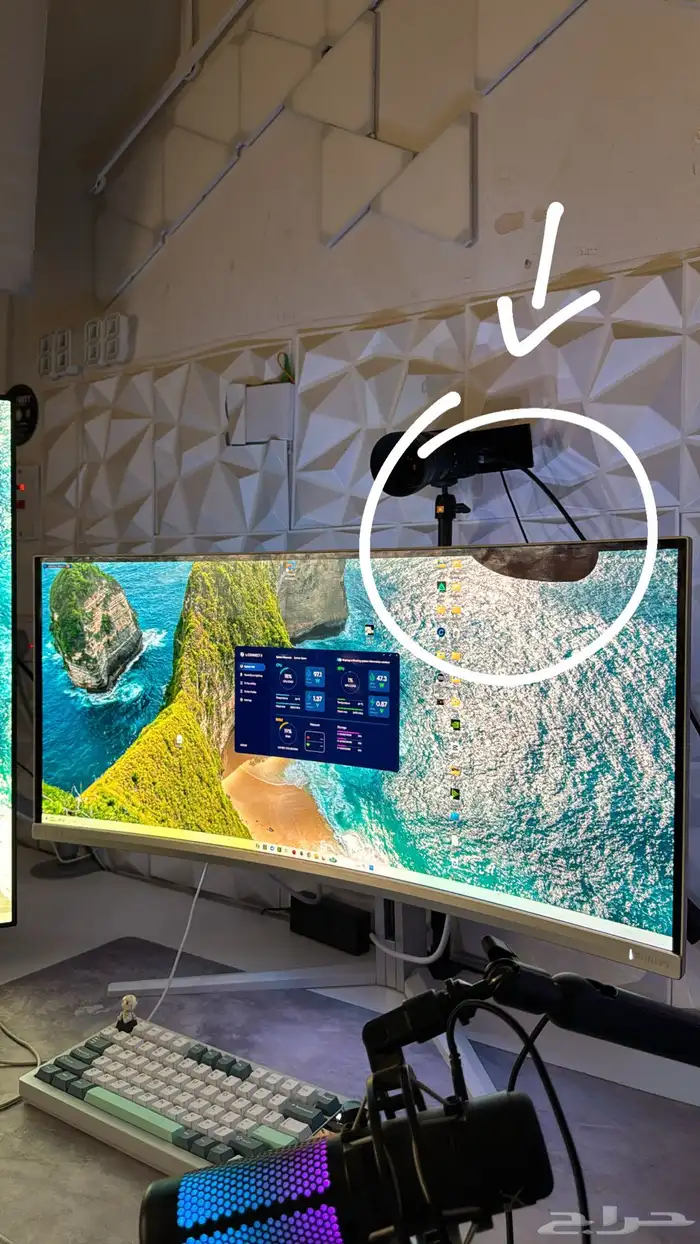 شاشة philips oled فيها كسر صغير 0