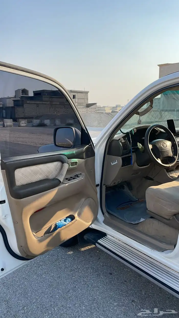 لاندكلوزر 2002 8