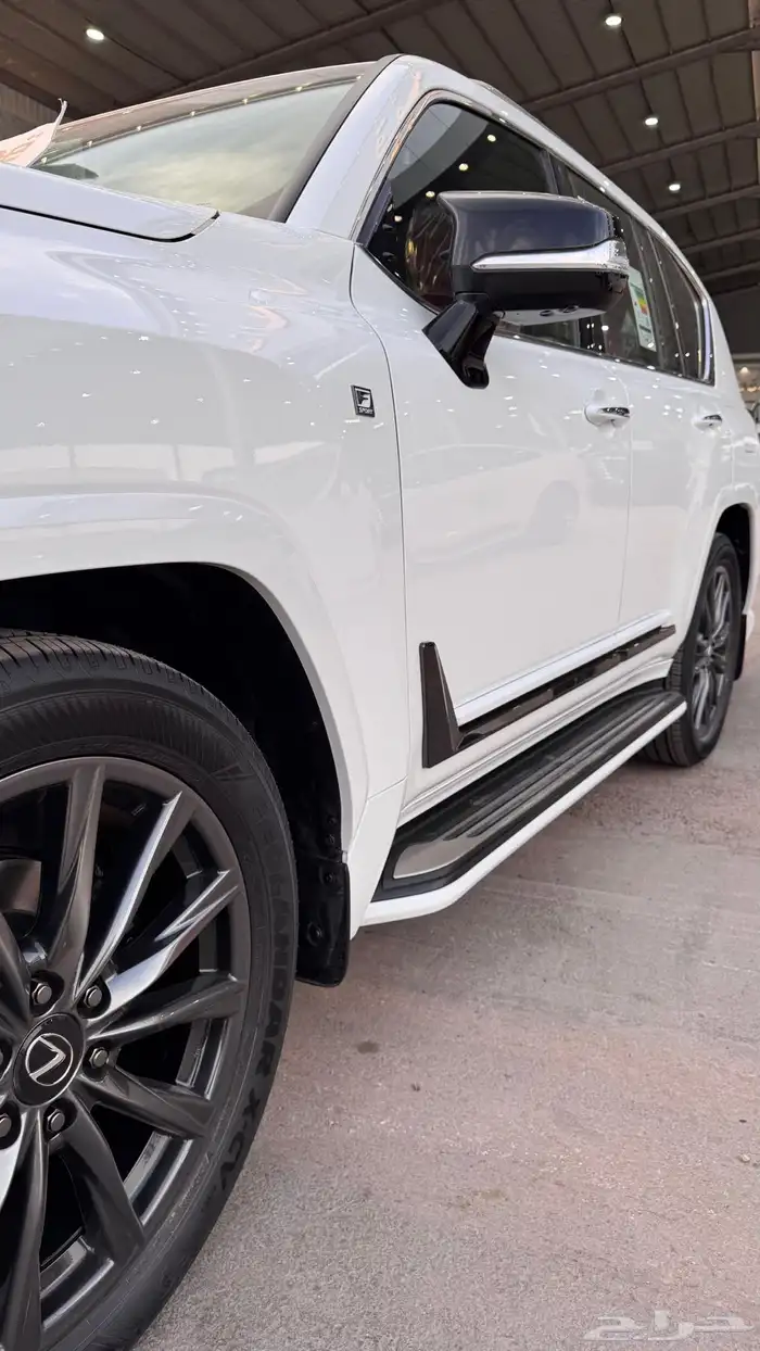 لكزس LX600 - أف سبورت - خليجي - 2025 3