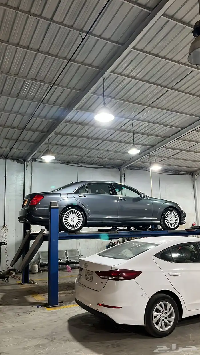 اعرض لكم جنوط وكاله متوفر واحد امامي واثنين خلفي على الشرط 0