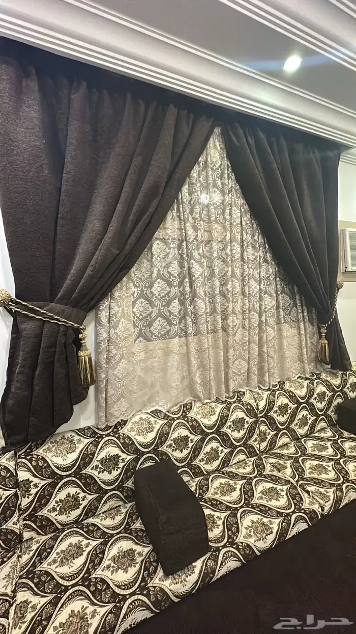 جلسة أرضية 1