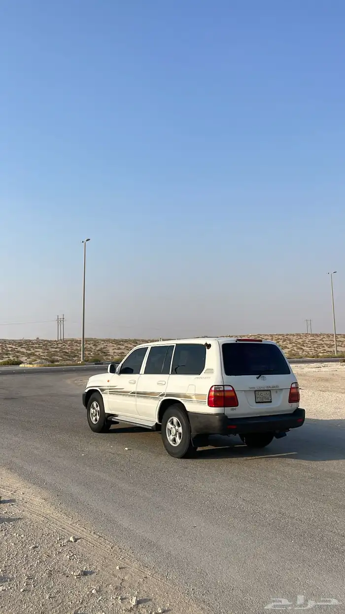 لاندكلوزر 2002 2