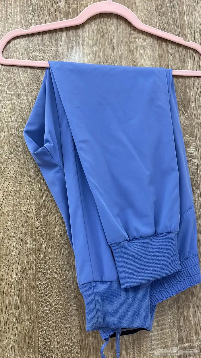 سكراب طبي نسائي ازرق 2