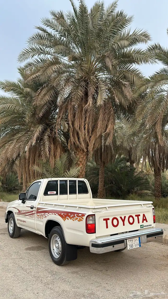 هايلكس 2002 8