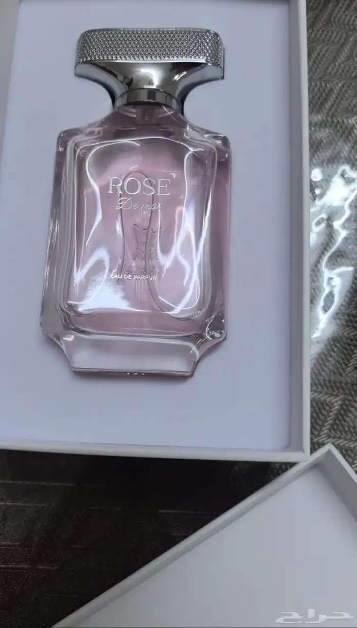 عطر نسائي 0
