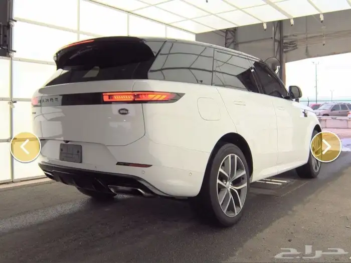 رنج روفر سبورت Dynamic 2023 3
