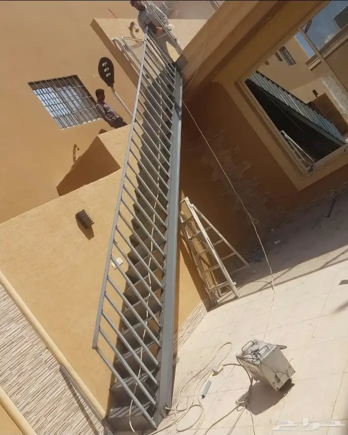 تفصيل درج حديد 0