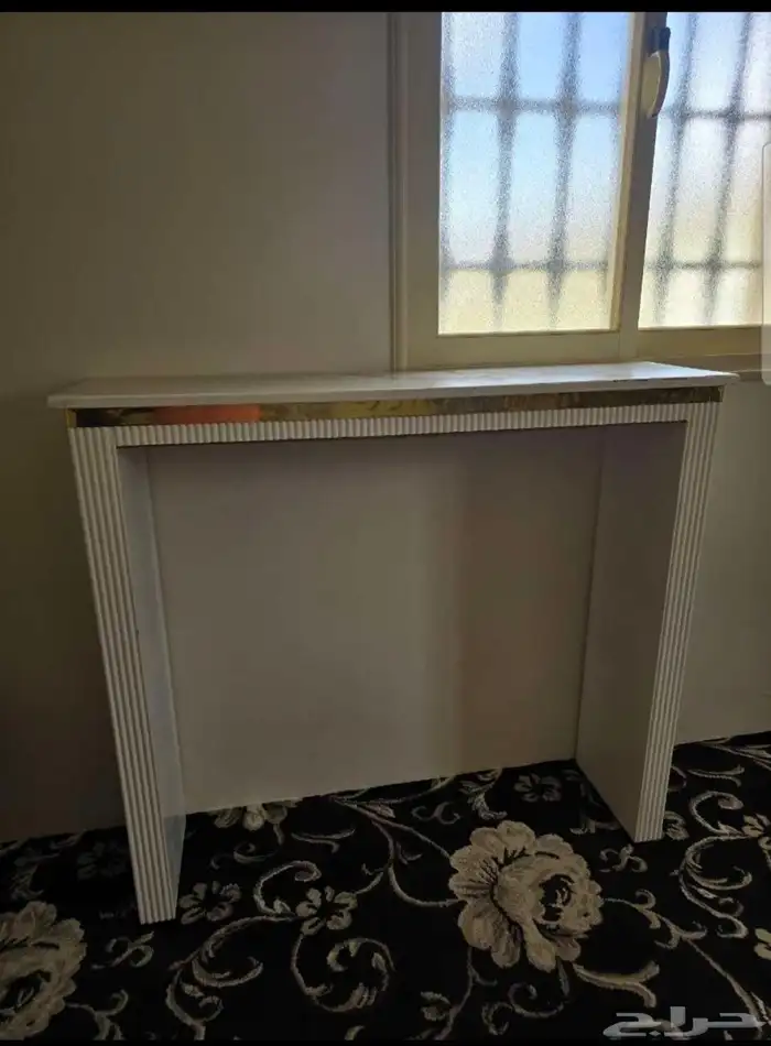 طاولة مدخل 0