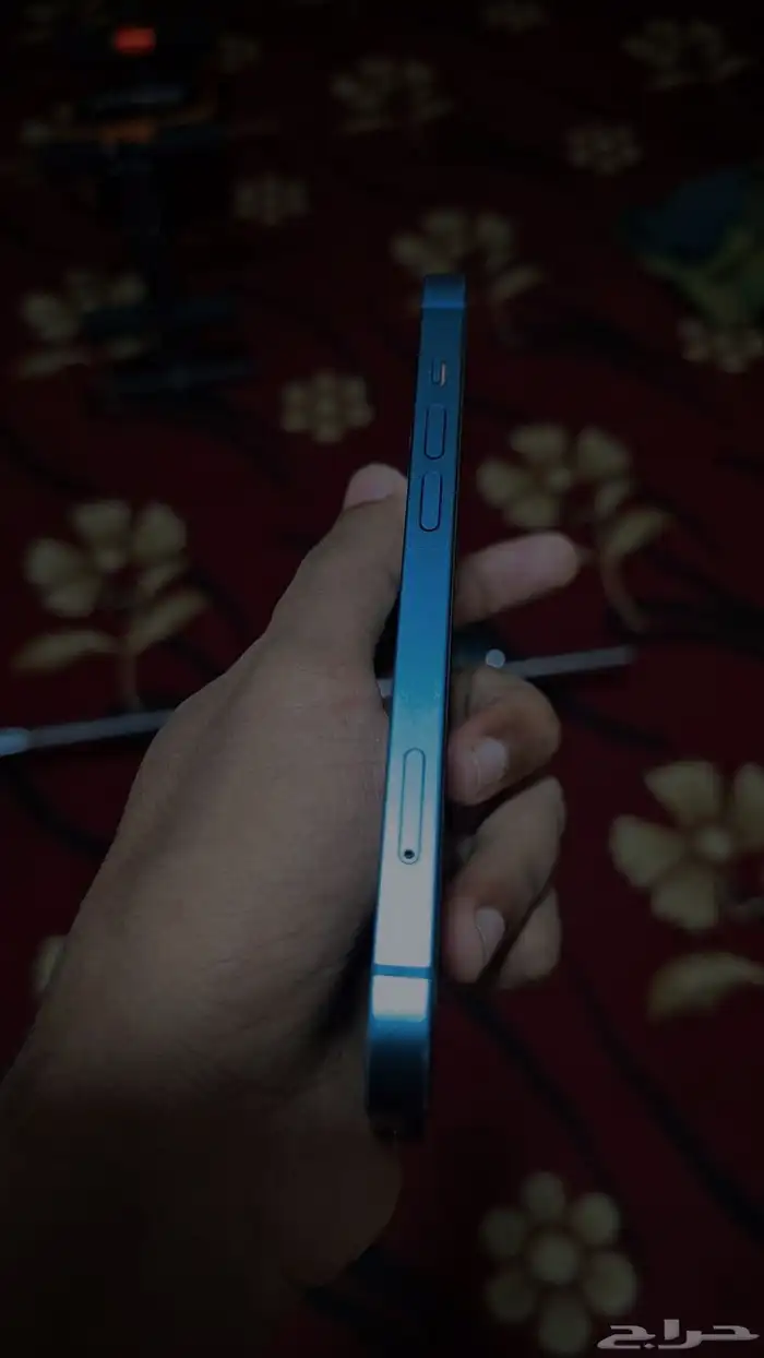 ايفون 14 العادي 3