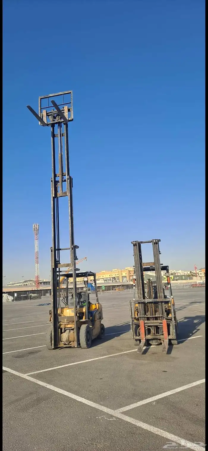لايجار الرفعات الشوكيه وسيزر وجي سي بي 6