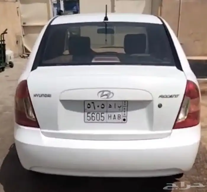 اكسنت 2010 دبدون فتحة سقف 2