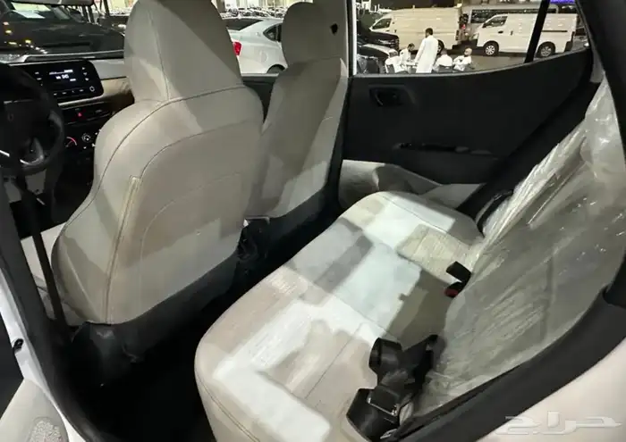 هيونداي j10 موديل 2024 نص فل 12