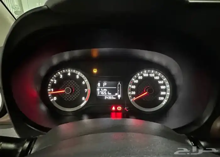 هيونداي j10 موديل 2024 نص فل 7
