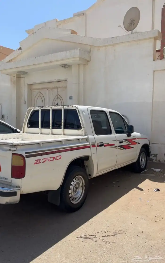 هايلوكس مديل 1999 4