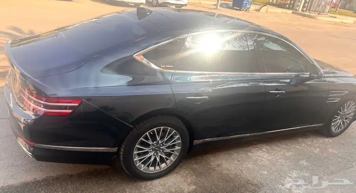 سيارة جينسيس g80 برستيج كاش او تنازل 6