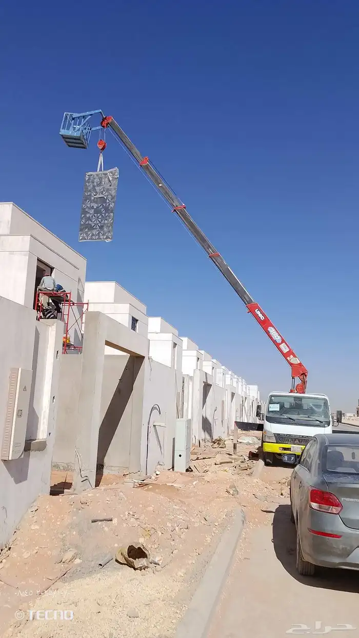 رافعه ونش و كرين سبعة وسطحه ثلاثه طن 0