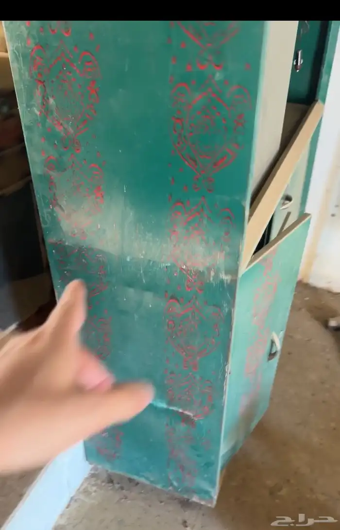 نومليه تراث و طاوله خشب للمطارح قديمه 1