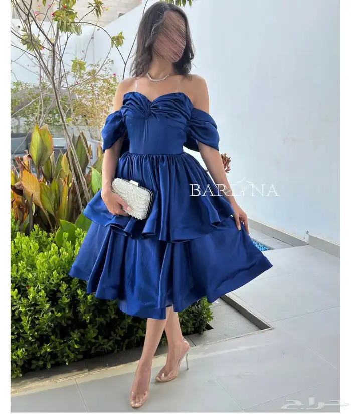 فستان جديد وفخم جدا   لبس مره واحده فقط 0