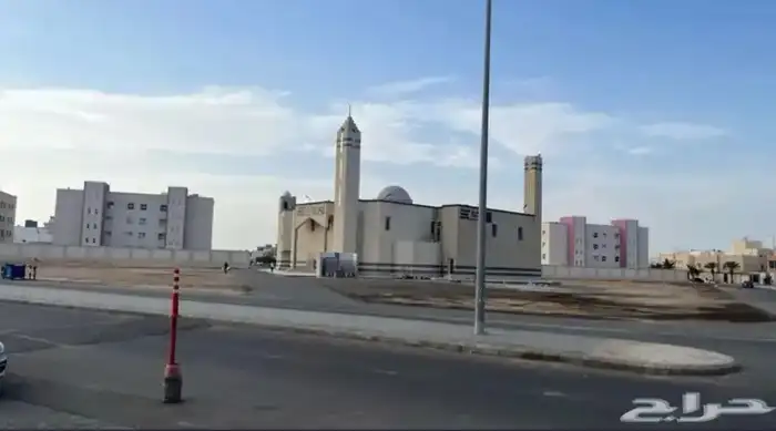 شقتين مجاوره ايجار شقة ثلاث غرفة و اربع غرف وغرفه واحده 1