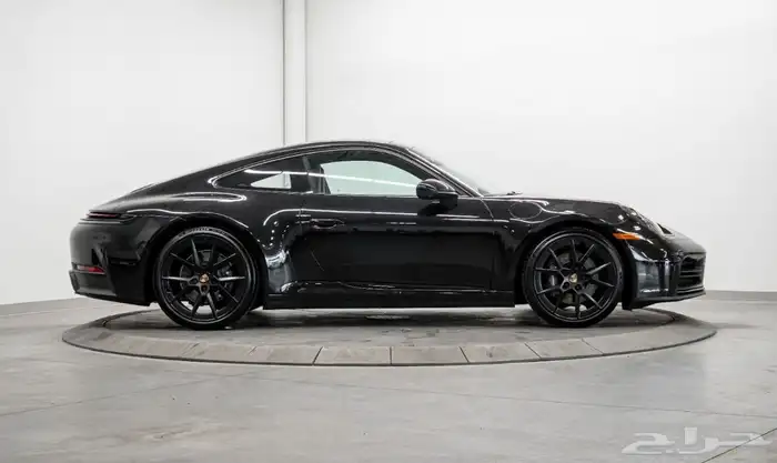2025 Porshce 911 Carrera 6
