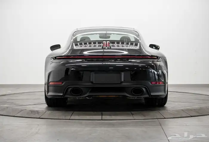 2025 Porshce 911 Carrera 5