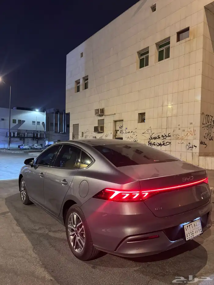 للبيع BYD Qin Plas ماشيه 3000 كيلو 5