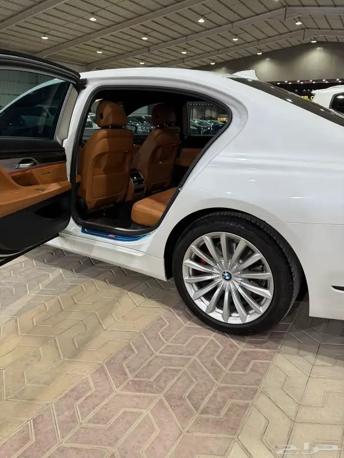 بي ام دبليو 730 شبه جديده 2021 الناغي 28