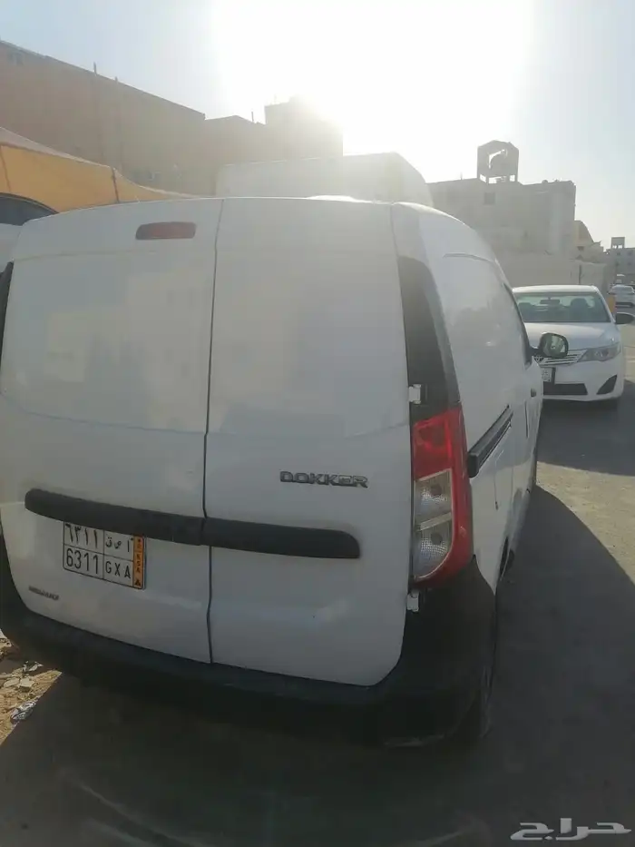 سيارة نقل رينو دوكر ( مبرد ) للبيع 0