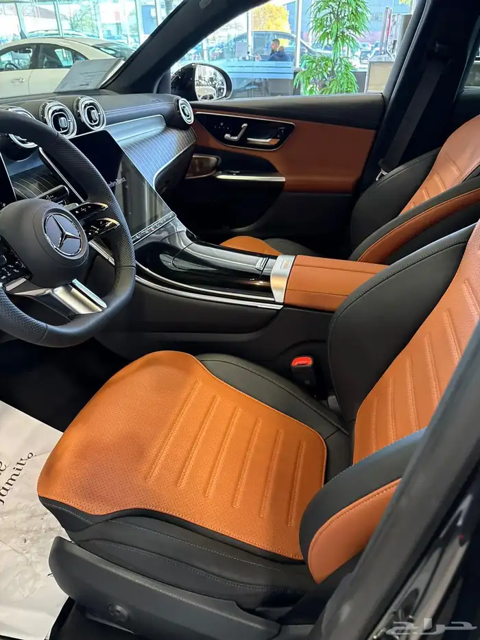 New Mercedes Glc 300 Coupe 2026 جديد اصفار 5
