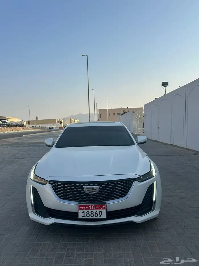 كاديلاك CTS 2022 3
