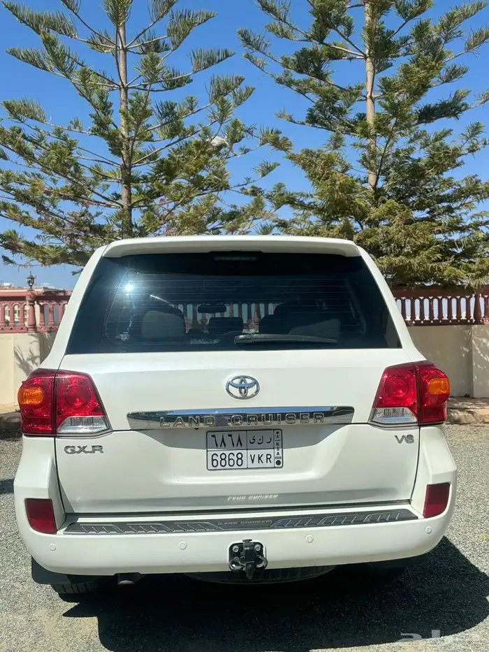 لاندكروزر 2008 3