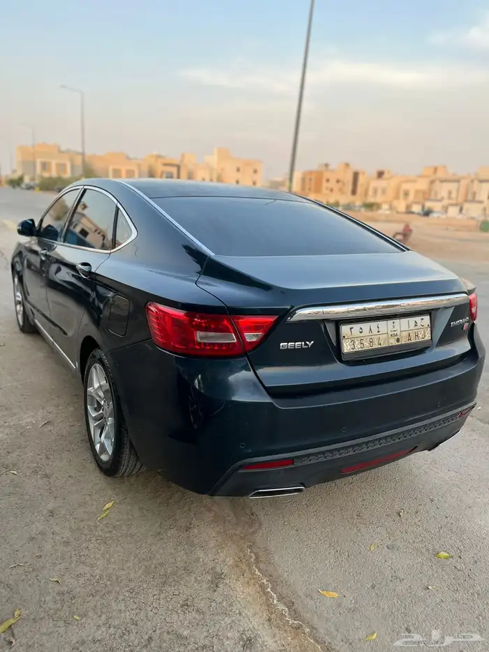 جيلي امجراند 5