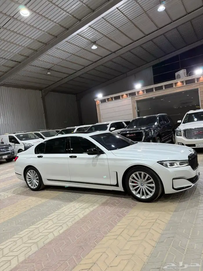 بي ام دبليو 730 شبه جديده 2021 الناغي 5