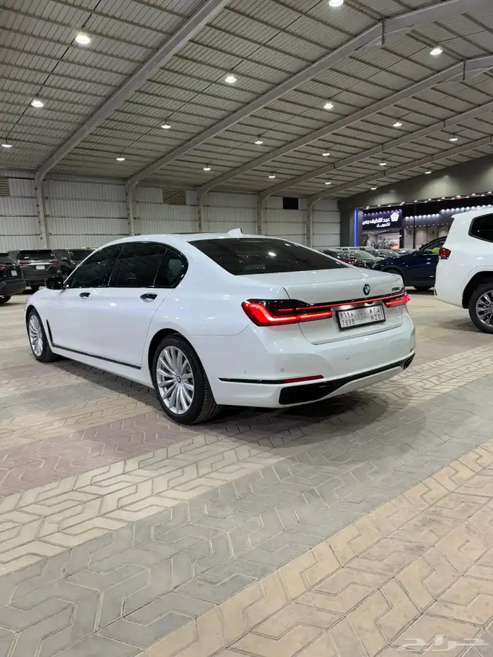 بي ام دبليو 730 شبه جديده 2021 الناغي 12