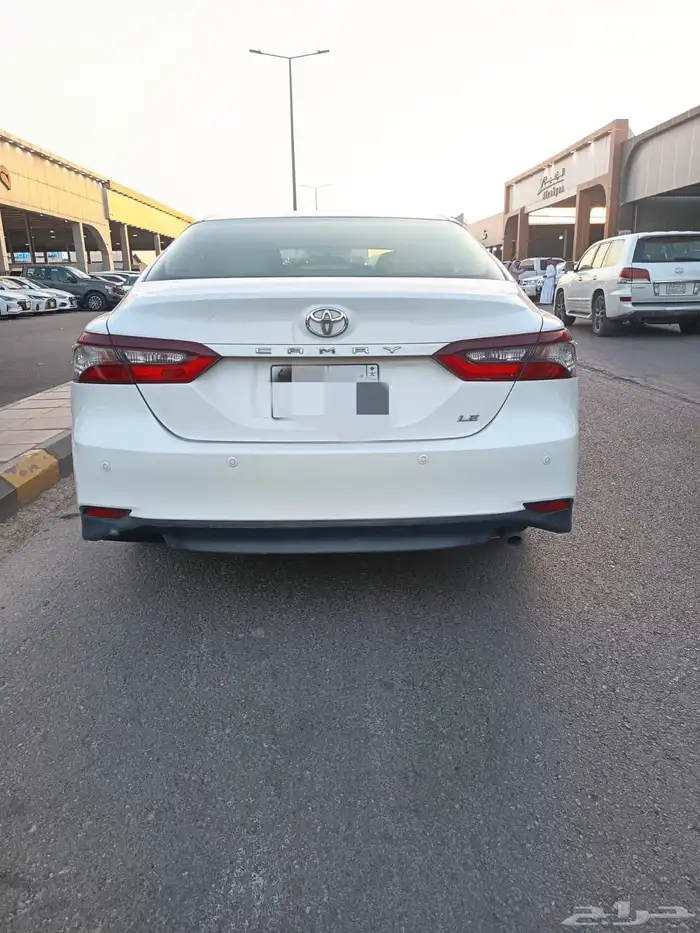 كامري 2022 ماشي 7000 فقط 5