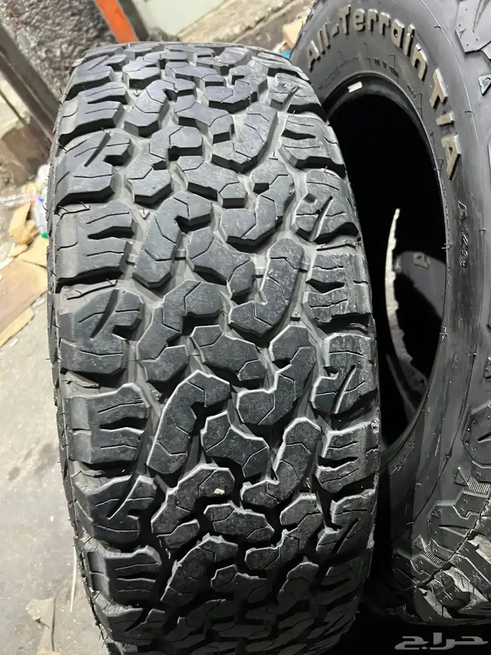 كفرات ودواي نص حجري مقاس 265 70 18 15