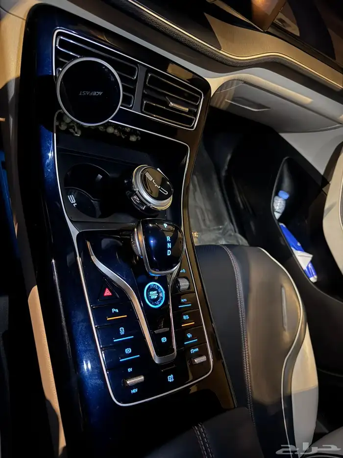 للبيع BYD Qin Plas ماشيه 3000 كيلو 3