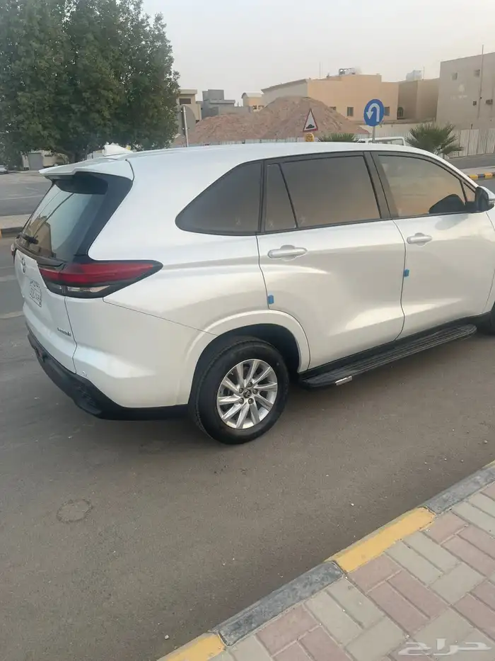 للبيع اينوفا هايبرد 2024 1