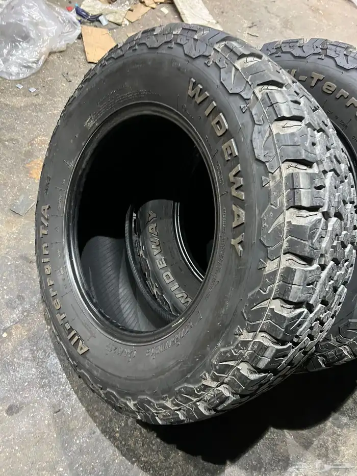 كفرات ودواي نص حجري مقاس 265 70 18 6