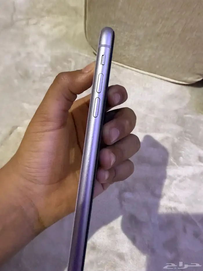 ايفون 11 128 جيجا. 11