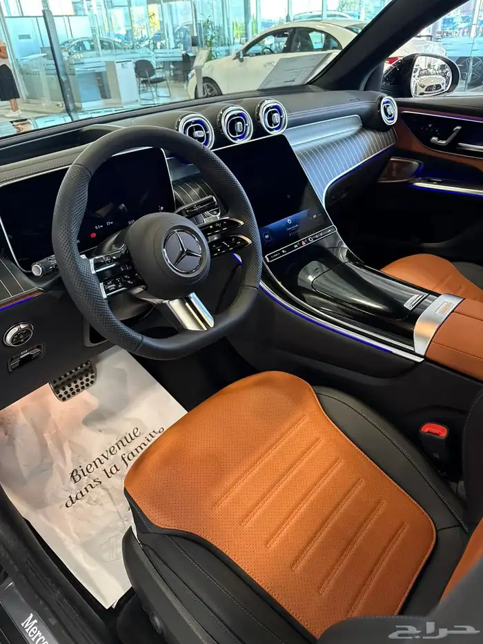 New Mercedes Glc 300 Coupe 2026 جديد اصفار 4