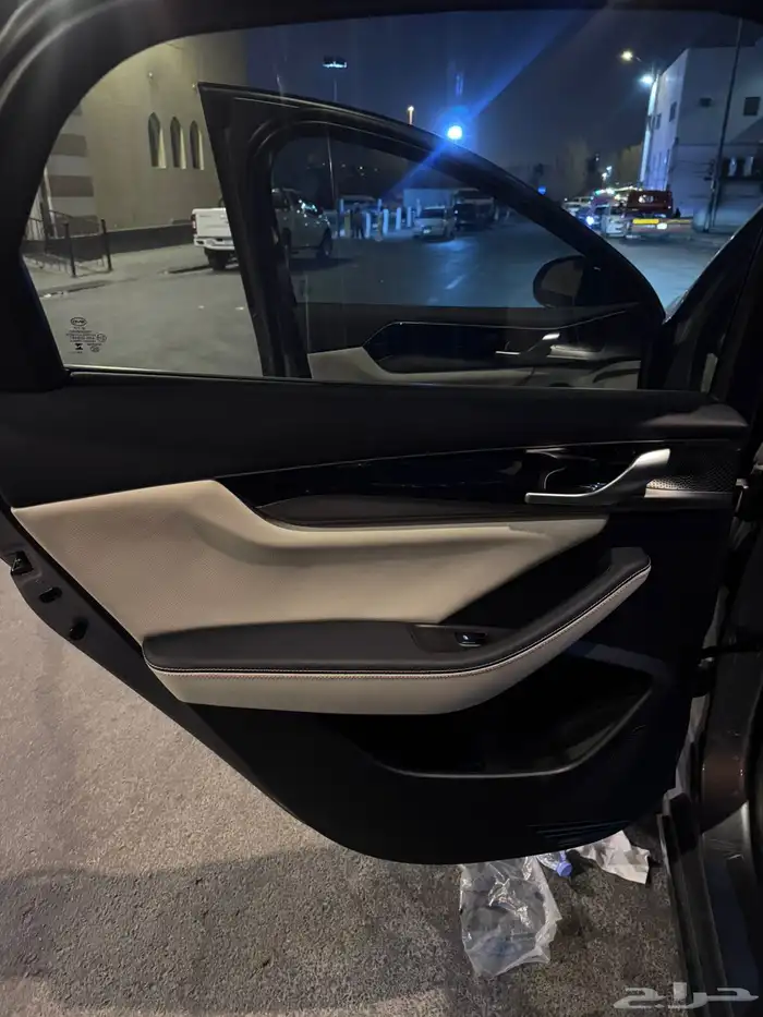 للبيع BYD Qin Plas ماشيه 3000 كيلو 10
